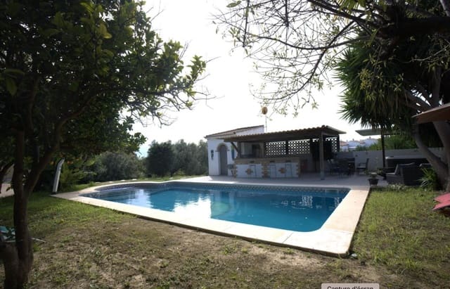 4 soveværelse Finca/Landehus til salg i Manzanilla med swimmingpool garage - € 395.000 (Ref: 9502145)