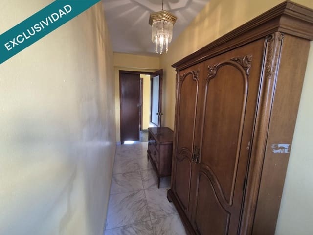 Chalet de 4 habitaciones en San Andrés del Rabanedo en venta - 220.000 € (Ref: 9502151)