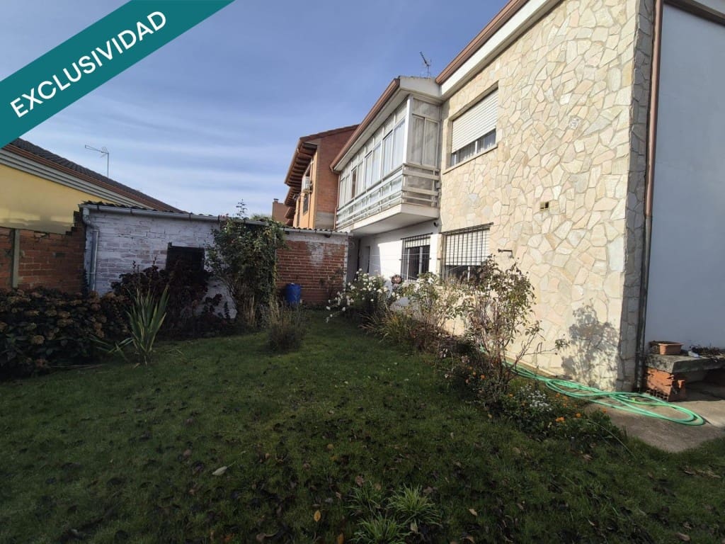 4 soveværelse Villa til salg i San Andres del Rabanedo - € 220.000 (Ref: 9502151)