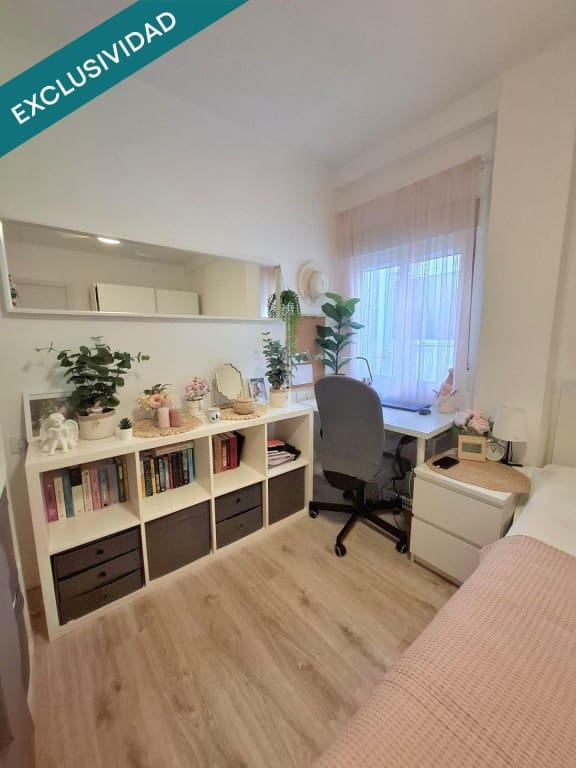 3 bedroom Apartment for sale in Castello de la Plana - € 139,000 (Ref: 9502152)