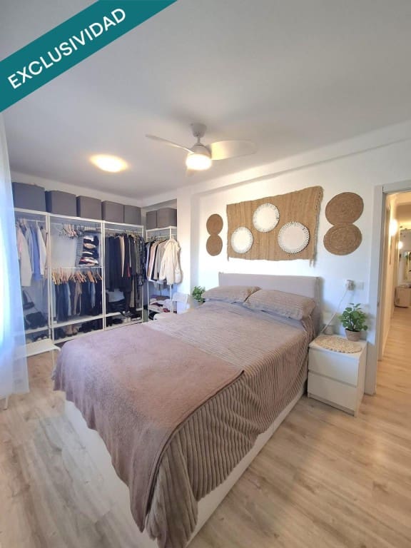 3 bedroom Apartment for sale in Castello de la Plana - € 139,000 (Ref: 9502152)