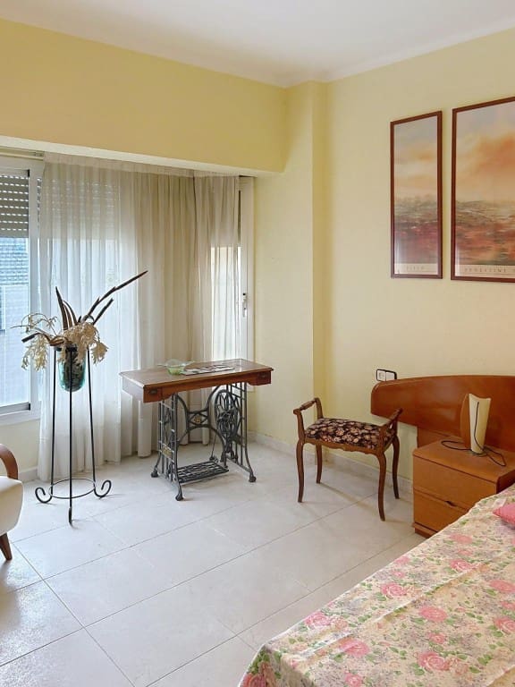 4 slaapkamer Rijtjeshuis te koop in Riudoms - € 270.000 (Ref: 9502153)