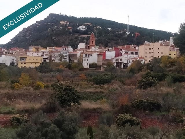 4 slaapkamer Villa te koop in Gátova, Gatova met garage - € 199.000 (Ref: 9502154)