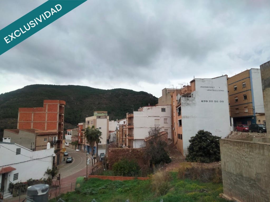 4 bedroom Villa for sale in Gatova with garage - € 199,000 (Ref: 9502154)