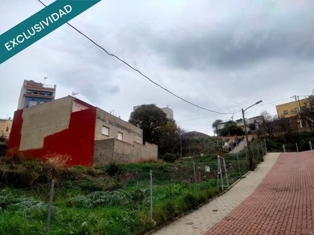 4 slaapkamer Villa te koop in Gátova, Gatova met garage - € 199.000 (Ref: 9502154)