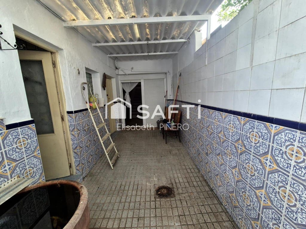 5 quarto Moradia em Banda para venda em Montijo - 59 500 € (Ref: 9504031)