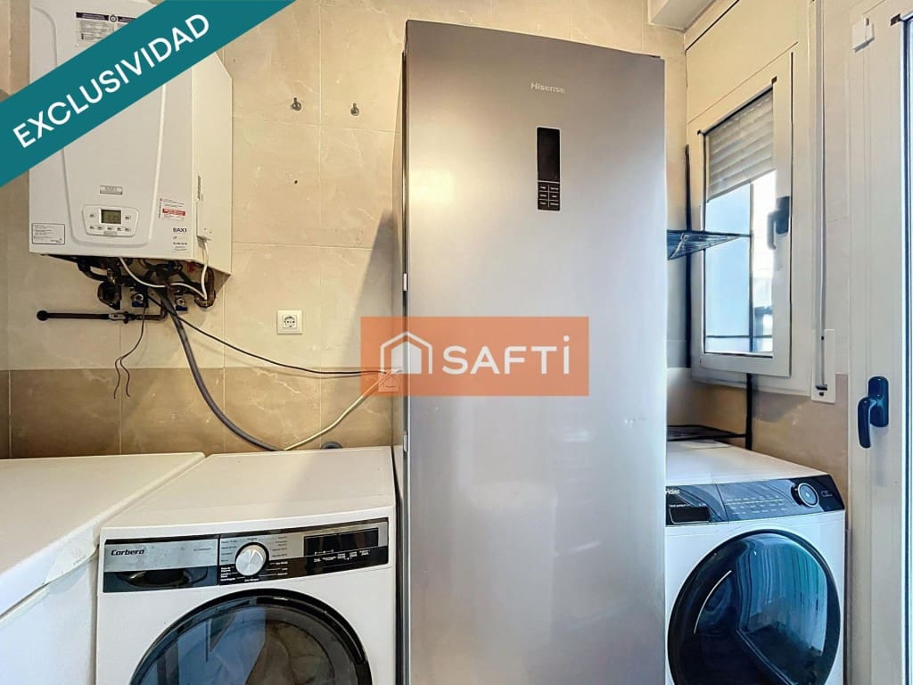 5 bedroom Villa for sale in Pacs del Penedes with pool garage - € 450,000 (Ref: 9504032)