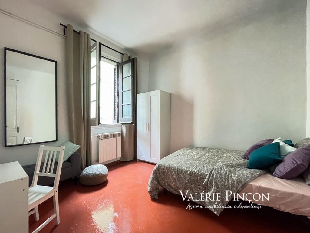 6 soveværelse Lejlighed til salg i Barcelona by - € 490.000 (Ref: 9504033)