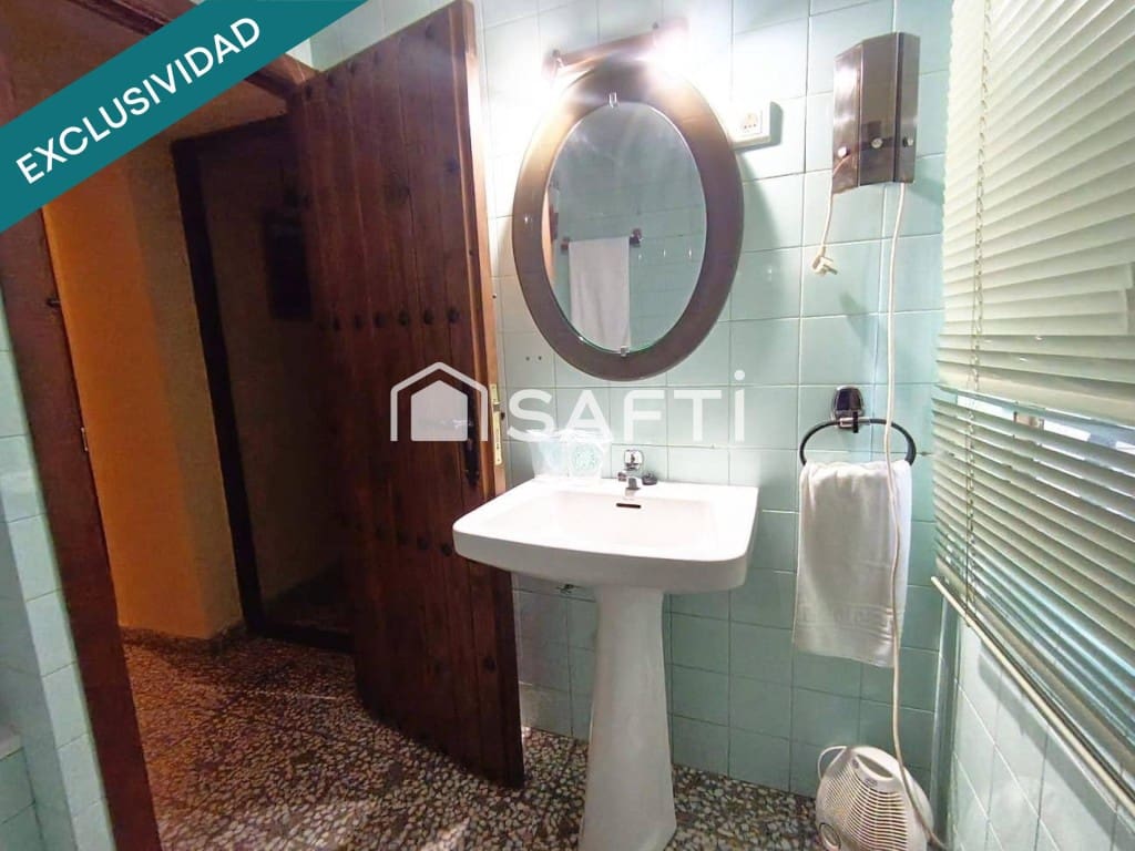 Local Comercial en Los Navalucillos en venta - 240.000 € (Ref: 9504036)