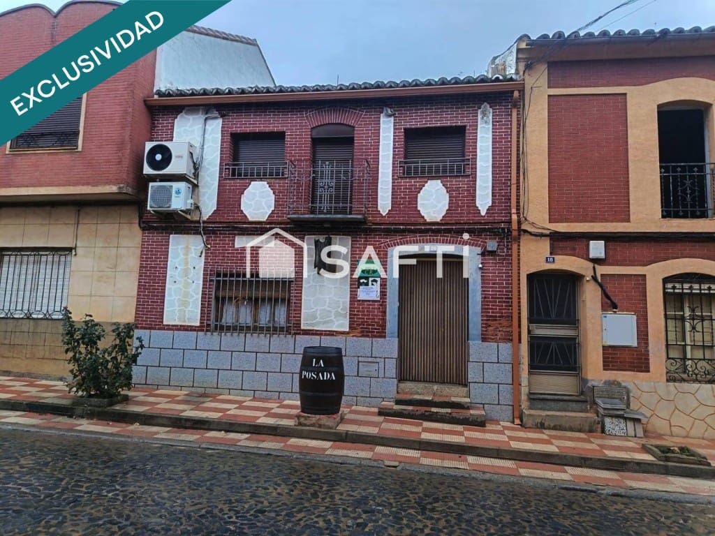 Local Comercial en Los Navalucillos en venta - 240.000 € (Ref: 9504036)