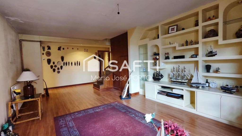 2 soverom Leilighet til salgs i Leon by - € 165 000 (Ref: 9504037)