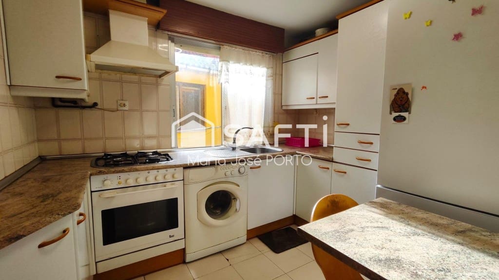 2 soverom Leilighet til salgs i Leon by - € 165 000 (Ref: 9504037)