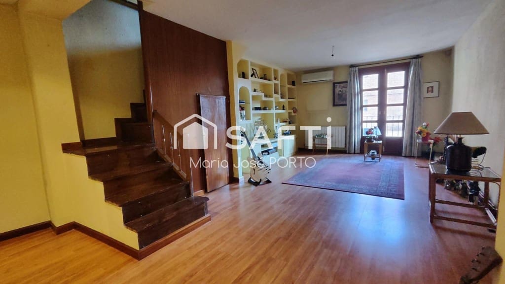 2 soverom Leilighet til salgs i Leon by - € 165 000 (Ref: 9504037)