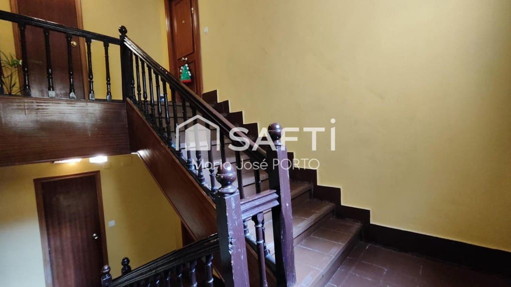 2 soverom Leilighet til salgs i Leon by - € 165 000 (Ref: 9504037)