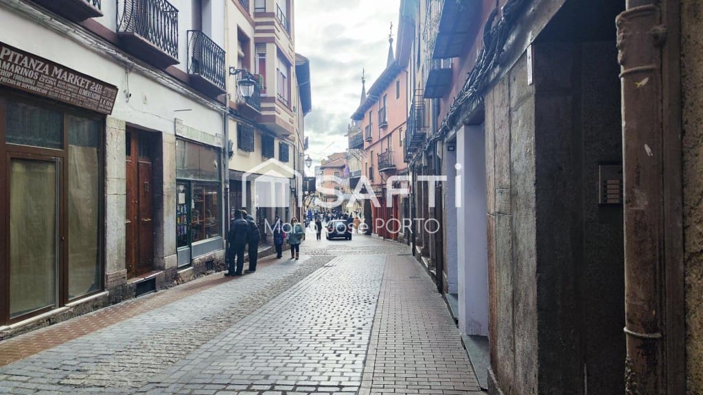 2 soverom Leilighet til salgs i Leon by - € 165 000 (Ref: 9504037)