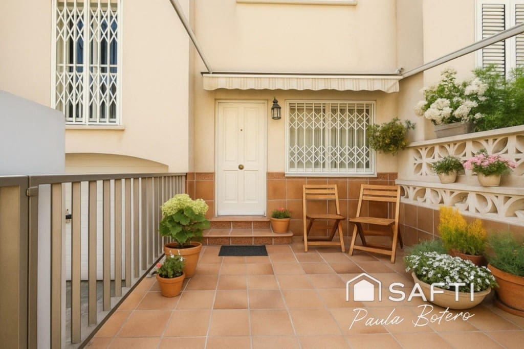 5 sovrum Radhus till salu i Vilanova i la Geltru med garage - 345 000 € (Ref: 9504041)