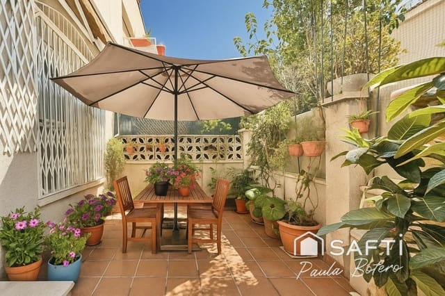 5 soverom Rekkehus til salgs i Vilanova i la Geltrú med garasje - € 345 000 (Ref: 9504041)