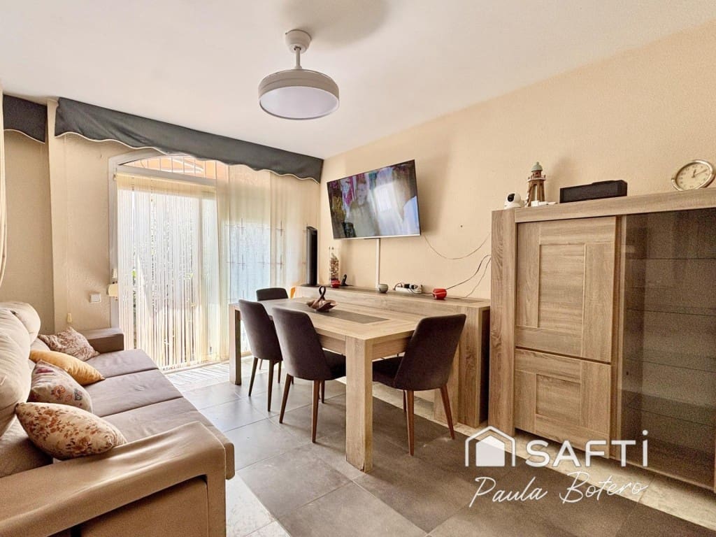 5 sovrum Radhus till salu i Vilanova i la Geltru med garage - 345 000 € (Ref: 9504041)