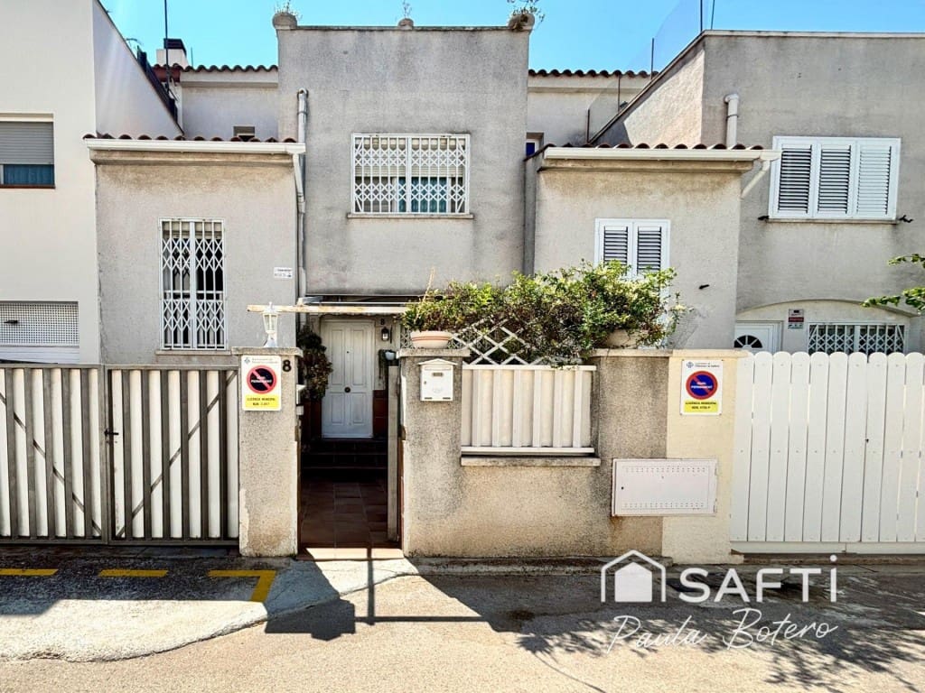 5 sovrum Radhus till salu i Vilanova i la Geltru med garage - 345 000 € (Ref: 9504041)