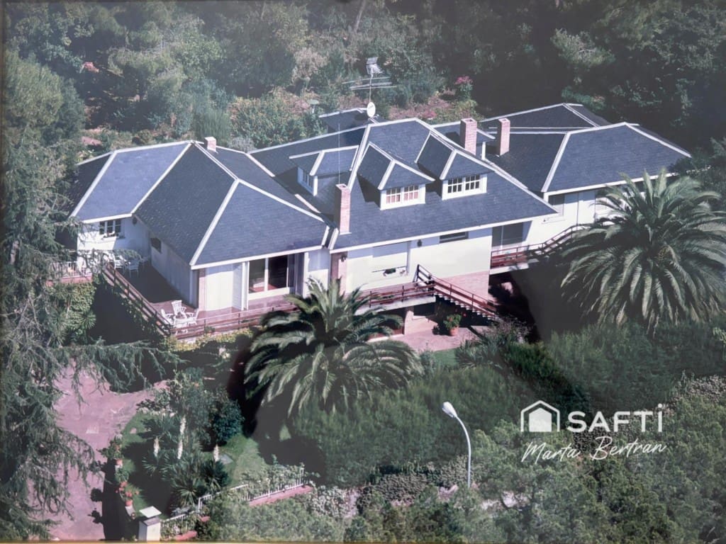 Finca/Casa Rural de 5 habitaciones en Sant Feliu de Codines en venta con piscina garaje - 680.000 € (Ref: 9504044)