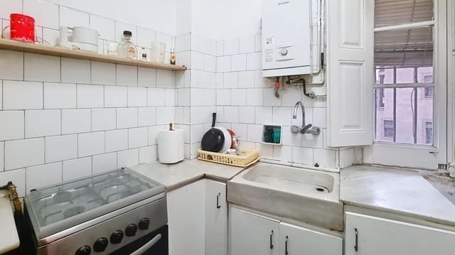 3 quarto Apartamento para venda em El Barri Gòtic, Barcelona cidade - 259 000 € (Ref: 9508723)