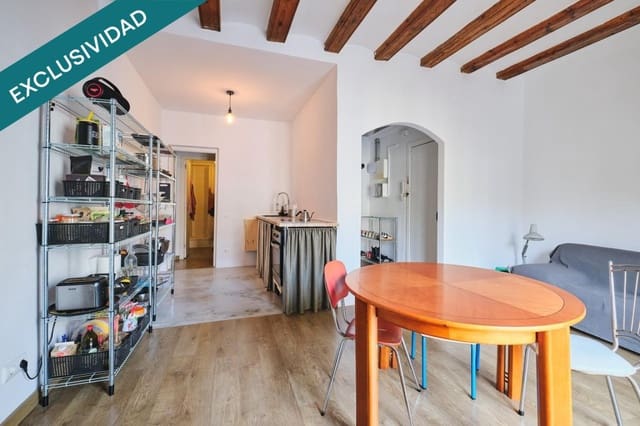 3 bedroom Apartment for sale in El Raval, Barcelona city - € 299,000 (Ref: 9508724)
