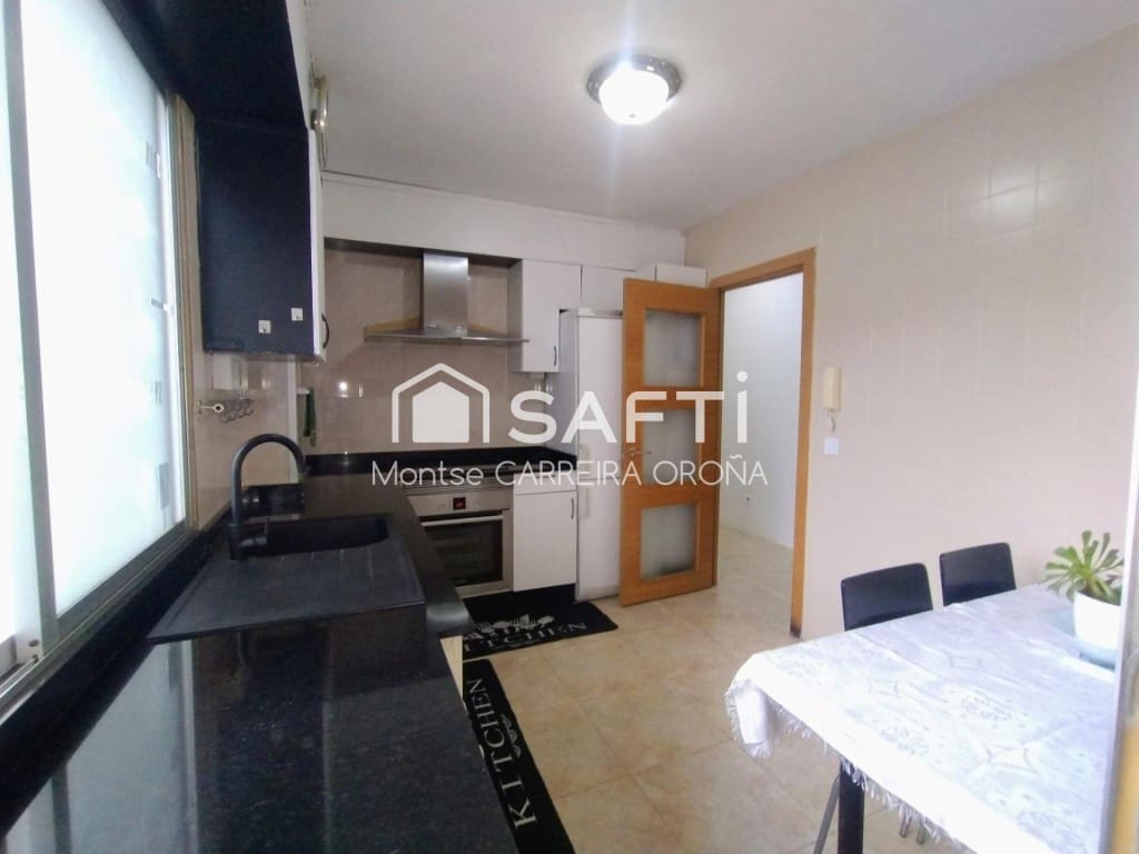 3 soveværelse Lejlighed til salg i Ames med garage - € 155.000 (Ref: 9508726)