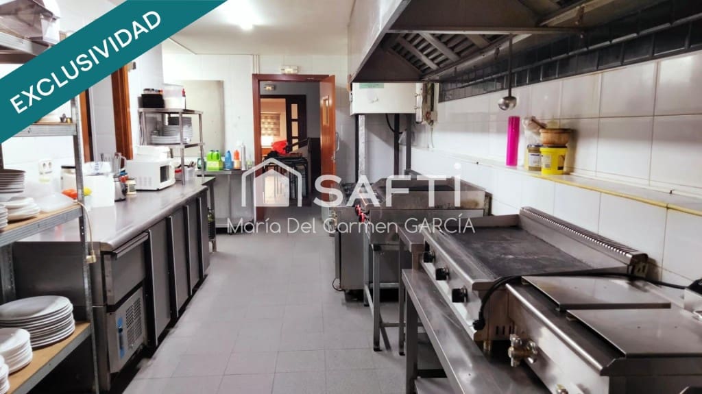 Komercyjne na sprzedaż w Terrassa - 499 000 € (Ref: 9508729)