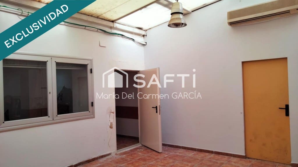 Komercyjne na sprzedaż w Terrassa - 499 000 € (Ref: 9508729)