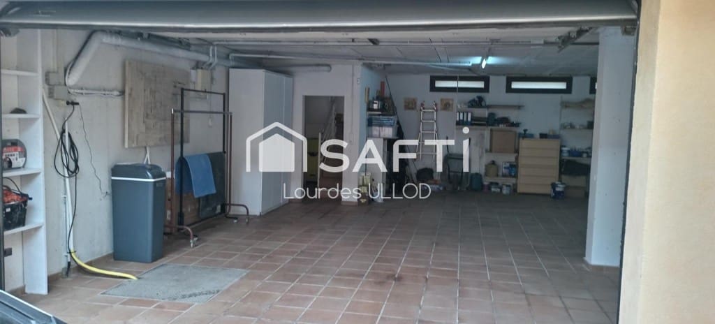 3 bedroom Villa for sale in Torroella de Fluvia with pool garage - € 499,000 (Ref: 9508733)