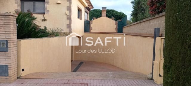 3 slaapkamer Villa te koop in Vilacolum, Torroella de Fluvià met zwembad garage - € 499.000 (Ref: 9508733)