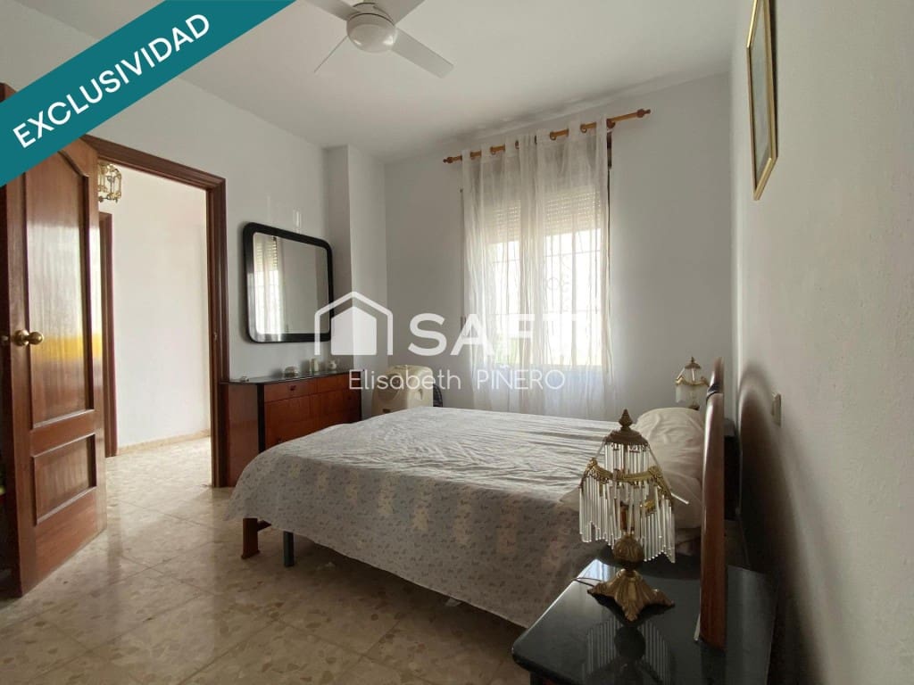 4 slaapkamer Rijtjeshuis te koop in Montijo met garage - € 110.000 (Ref: 9513334)