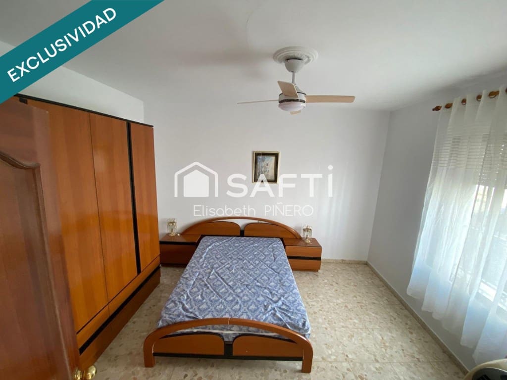 4 slaapkamer Rijtjeshuis te koop in Montijo met garage - € 110.000 (Ref: 9513334)