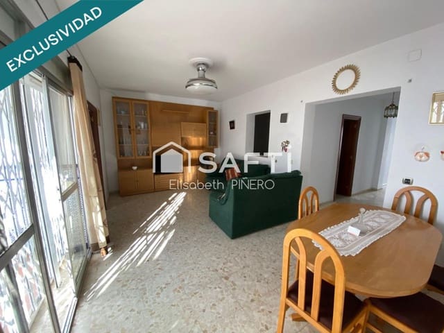 4 slaapkamer Rijtjeshuis te koop in Montijo met garage - € 110.000 (Ref: 9513334)