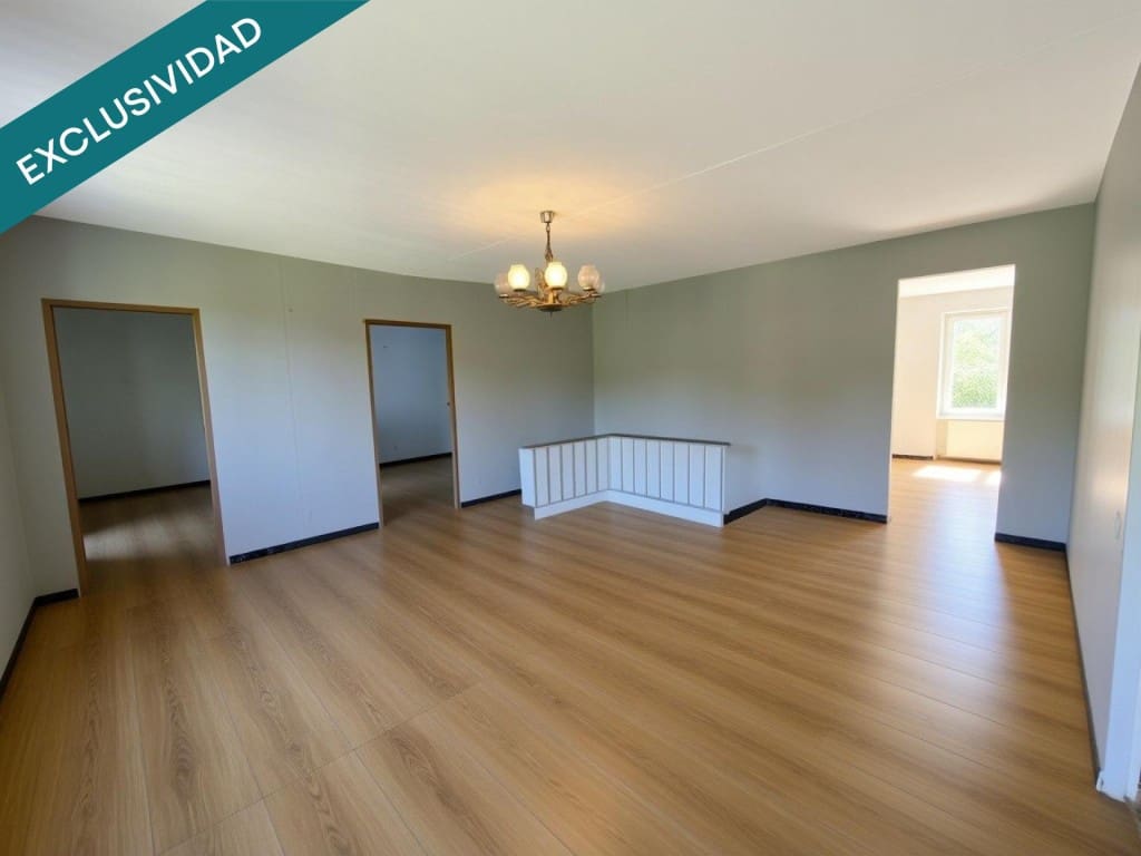 Finca/Casa Rural de 5 habitaciones en Boqueixón en venta - 109.000 € (Ref: 9513339)