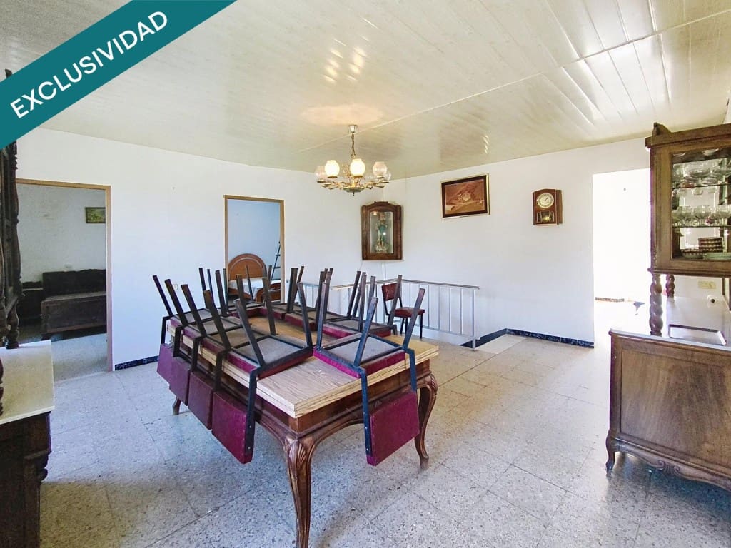 Finca/Casa Rural de 5 habitaciones en Boqueixón en venta - 109.000 € (Ref: 9513339)