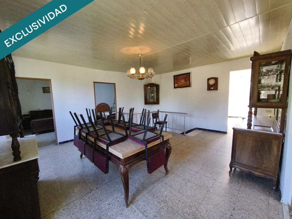 Finca/Casa Rural de 5 habitaciones en Boqueixón en venta - 109.000 € (Ref: 9513339)