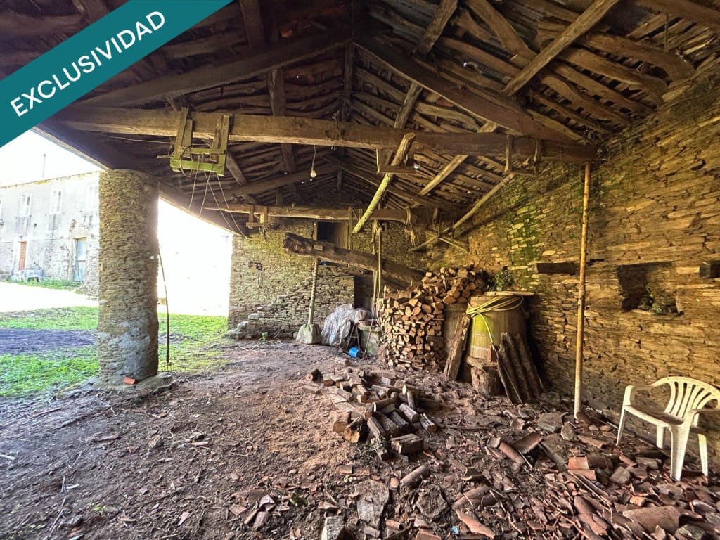 Finca/Casa Rural de 5 habitaciones en Boqueixón en venta - 109.000 € (Ref: 9513339)