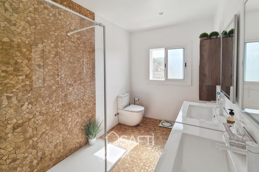 10 makuuhuone Huvila myytävänä paikassa Sitges mukana uima-altaan - 775 000 € (Ref: 9518767)