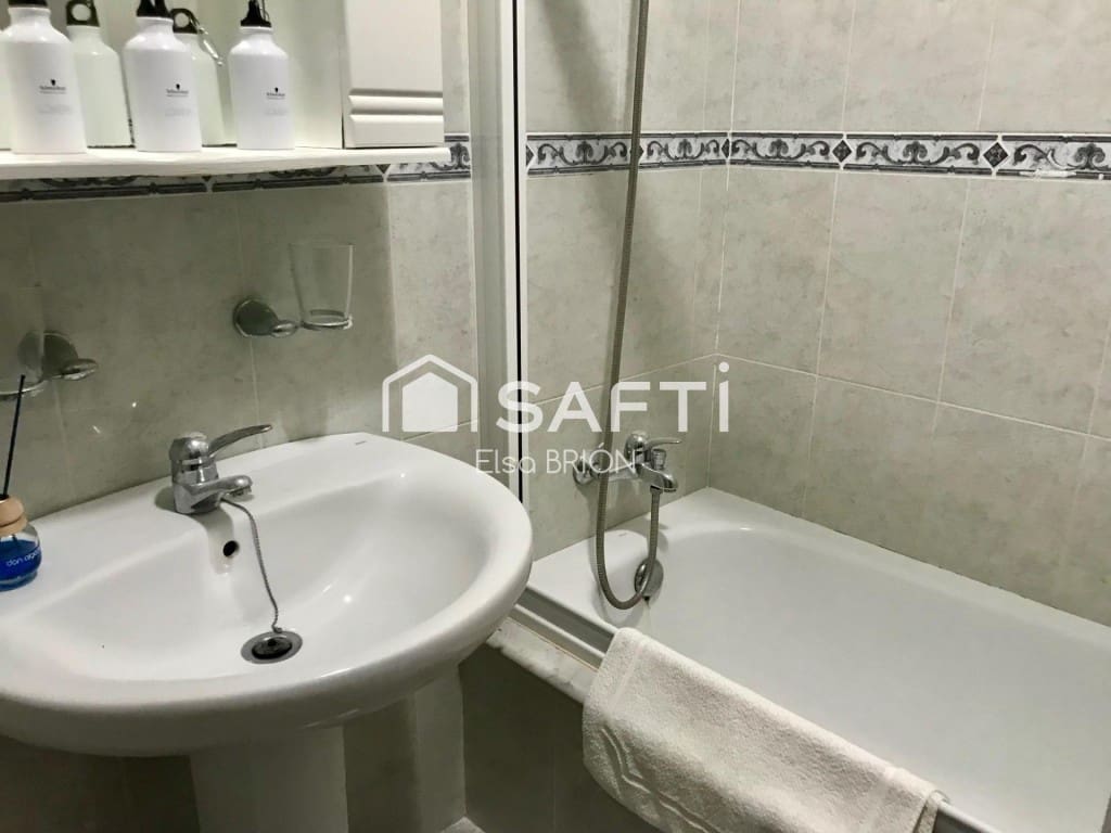 4 Zimmer Apartment zu verkaufen in Outes - 120.000 € (Ref: 9518769)