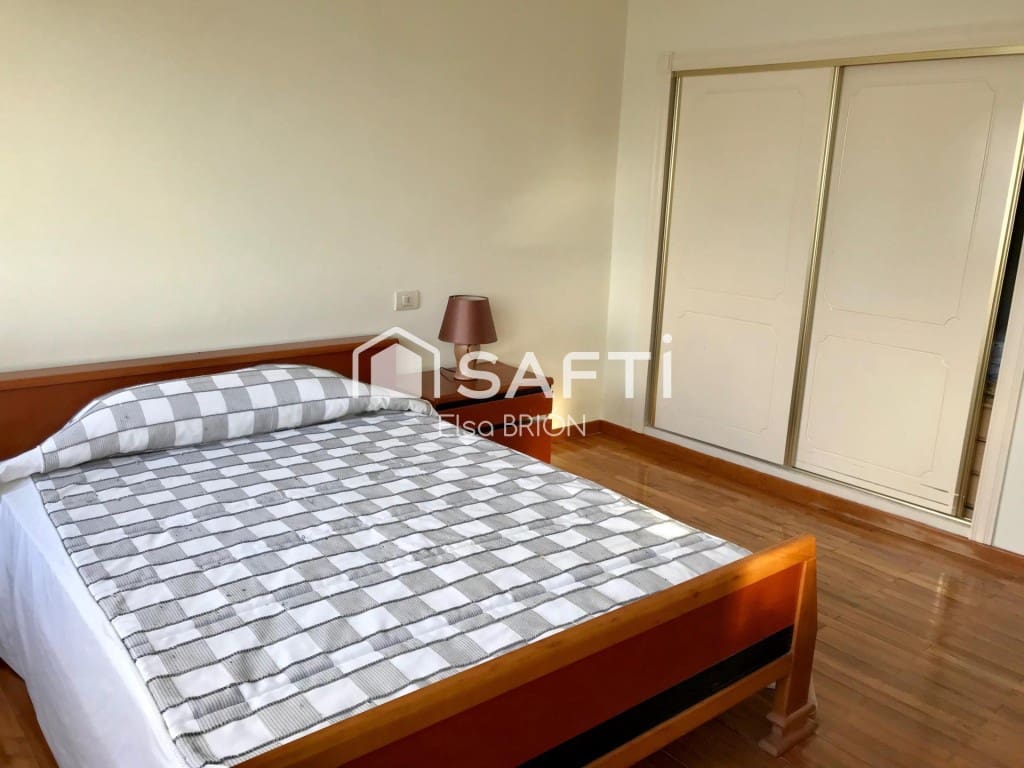 4 Zimmer Apartment zu verkaufen in Outes - 120.000 € (Ref: 9518769)