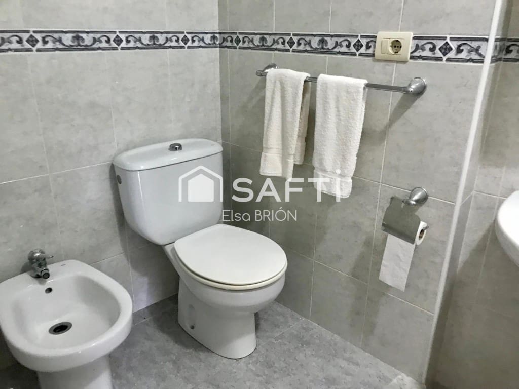 4 Zimmer Apartment zu verkaufen in Outes - 120.000 € (Ref: 9518769)