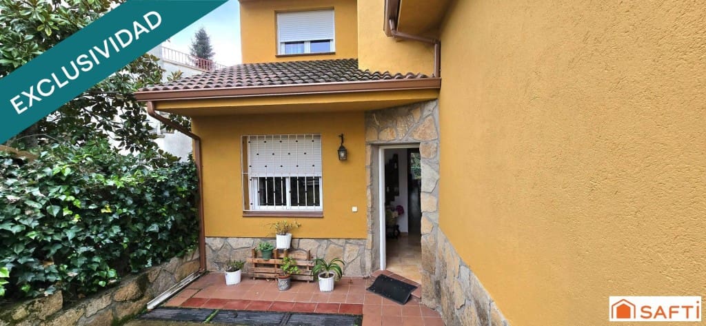 3 soverom Villa til salgs i Santa Maria del Tietar - € 195 000 (Ref: 9518772)