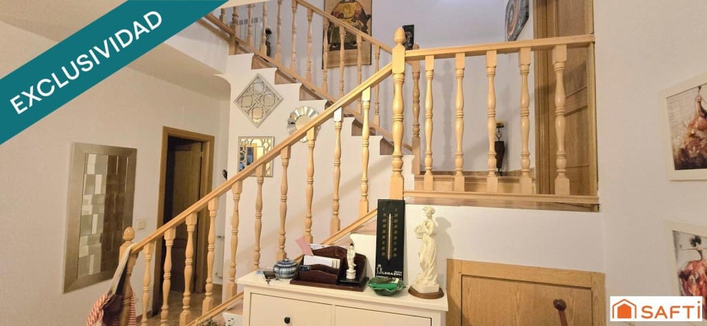 3 soverom Villa til salgs i Santa Maria del Tietar - € 195 000 (Ref: 9518772)