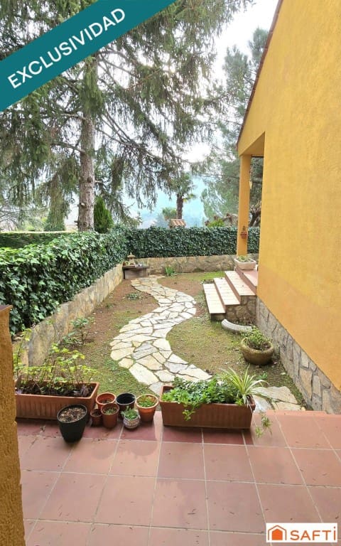 3 soverom Villa til salgs i Santa Maria del Tietar - € 195 000 (Ref: 9518772)