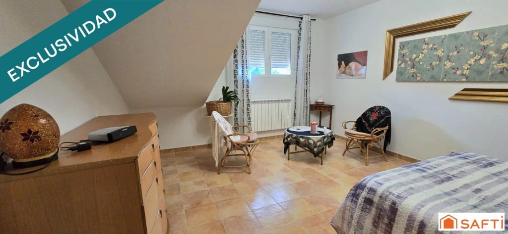 3 soverom Villa til salgs i Santa Maria del Tietar - € 195 000 (Ref: 9518772)