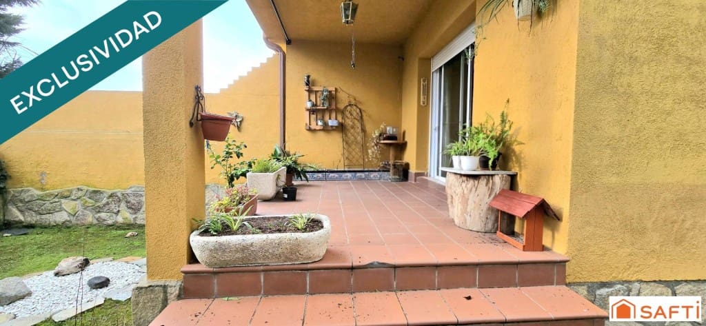 3 soverom Villa til salgs i Santa Maria del Tietar - € 195 000 (Ref: 9518772)