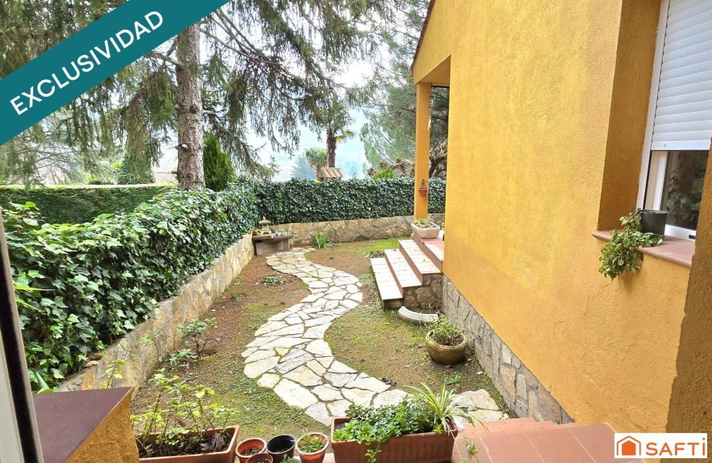 3 soverom Villa til salgs i Santa Maria del Tietar - € 195 000 (Ref: 9518772)
