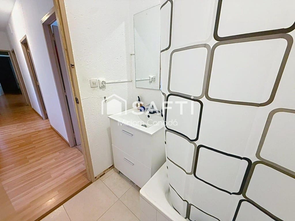 3 soverom Leilighet til salgs i Badia del Valles - € 179 999 (Ref: 9518773)