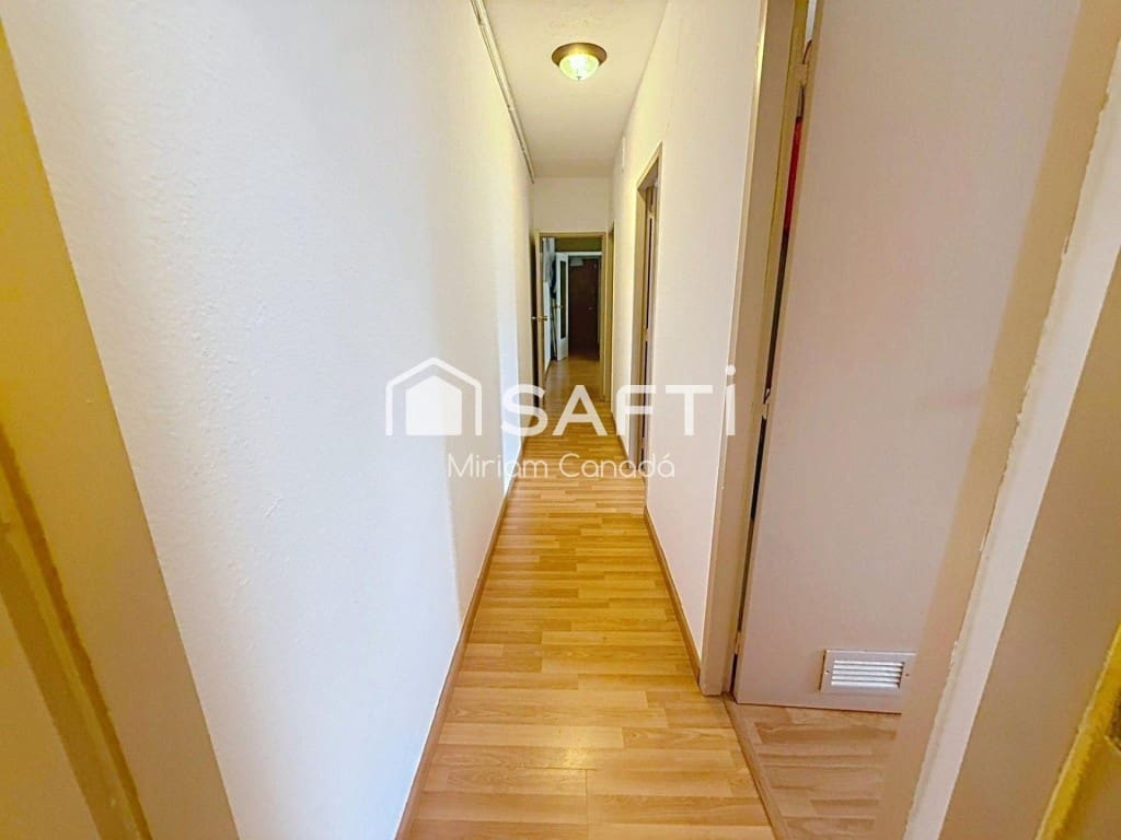 3 soverom Leilighet til salgs i Badia del Valles - € 179 999 (Ref: 9518773)